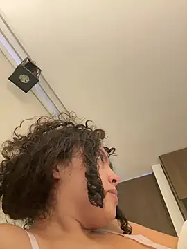 Nathcurly  online show from May 21, 2026, 9:12 pm
