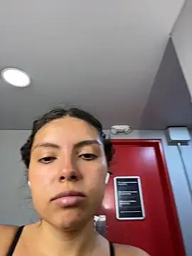 Nathcurly  online show from February 8, 2025, 6:22 am