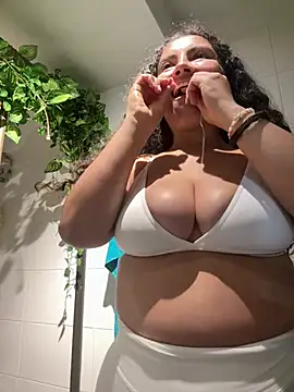 Nathcurly  online show from April 1, 2026, 2:02 am