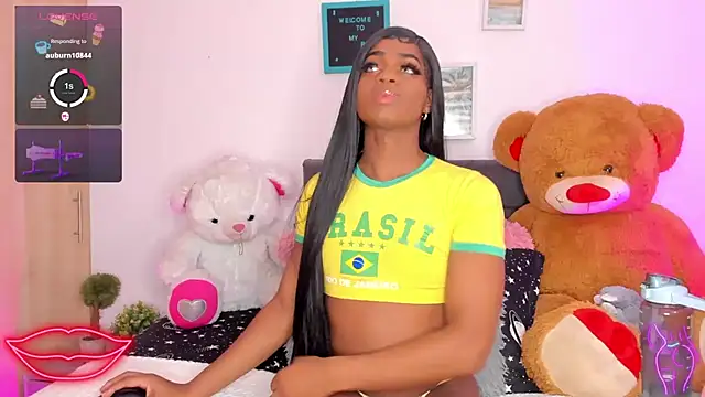 Snapshot of Tayssa_Maravilh chatting on March 5, 2025, 11:38 pm Tayssa Maravilh online show from March 5, 2025, 11:38 pm