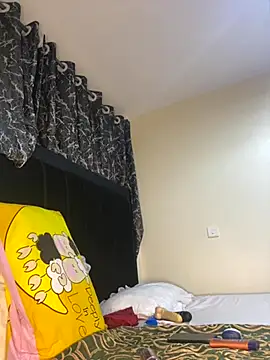 Snapshot of Sexy_barb2 chatting on October 2, 2025, 2:20 pm Sexy barb2 online show from October 2, 2025, 2:20 pm