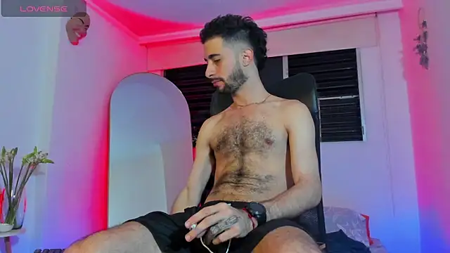 Your  hero1 online show from October 3, 2025, 11:39 pm