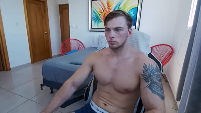 YourHotGreg online show from October 3, 2025, 4:52 pm