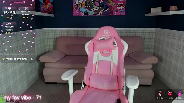 Snapshot of Anna_Way chatting on October 21, 2025, 12:43 am Anna Way online show from October 21, 2025, 12:43 am