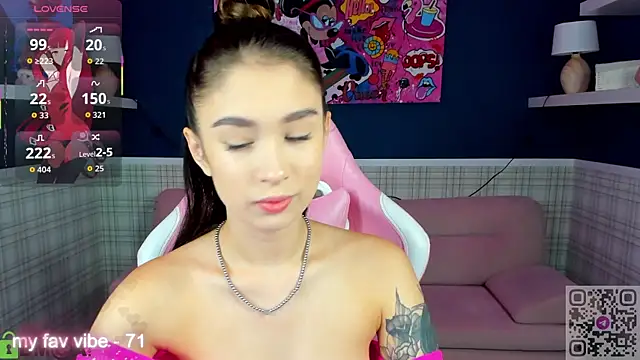 Snapshot of Anna_Way chatting on September 27, 2025, 1:01 am Anna Way online show from September 27, 2025, 1:01 am