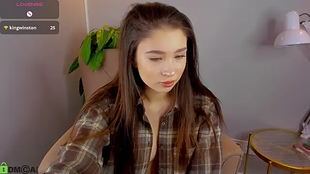 Anna Way online show from April 15, 2026, 7:03 am