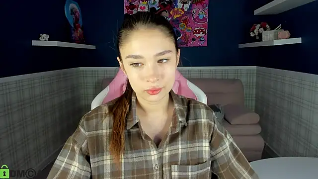 Anna Way online show from May 4, 2026, 1:20 am