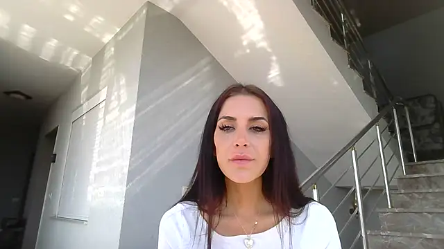 josiexcx online show from March 6, 2026, 10:21 am