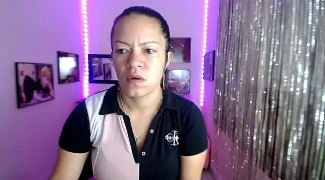 Cristal w online show from March 5, 2025, 12:44 pm