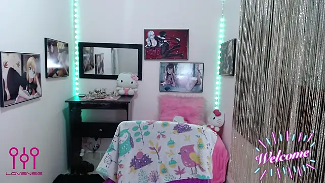 Cristal w online show from September 18, 2025, 1:58 pm