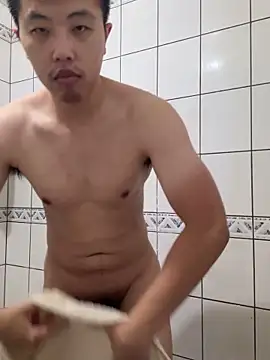 teasedflasher online show from September 10, 2025, 7:18 am