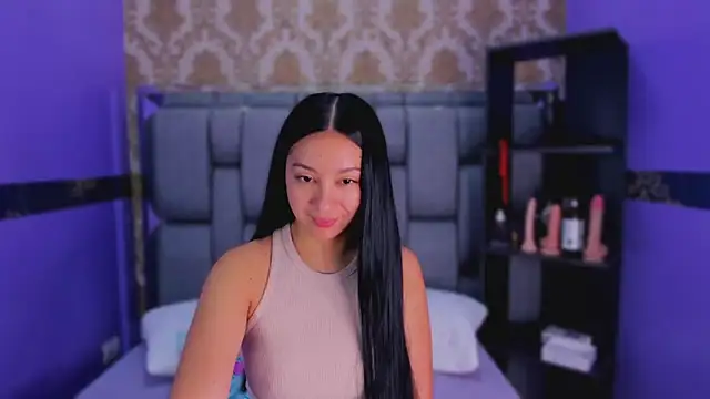 Lila Pinky online show from October 13, 2025, 12:51 pm