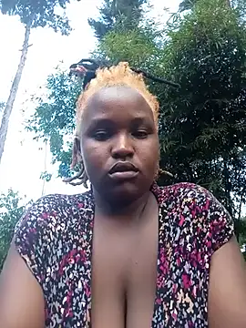 Snapshot of ebony_rubi chatting on June 16, 2026, 2:06 pm ebony rubi online show from June 16, 2026, 2:06 pm