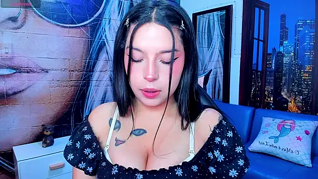 Small naughty  online show from February 1, 2025, 2:13 pm