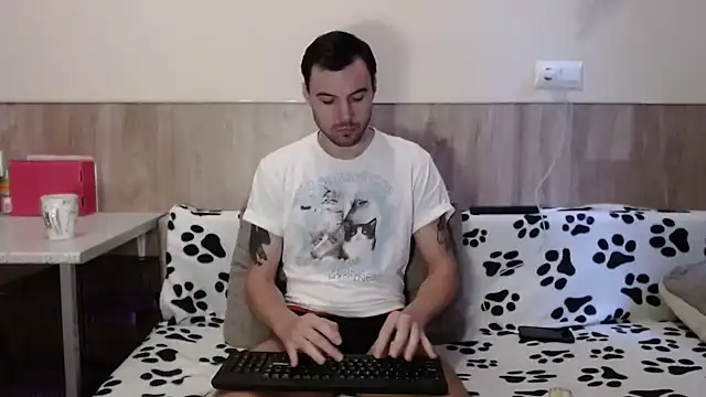 28nick28 online show from January 15, 2025, 9:56 am