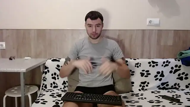 28nick28 online show from December 19, 2024, 8:13 am