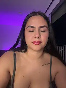 KattyPortman online show from February 11, 2026, 11:59 pm