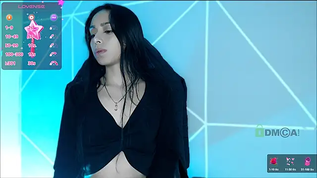 lilylouisee online show from February 9, 2026, 1:58 am