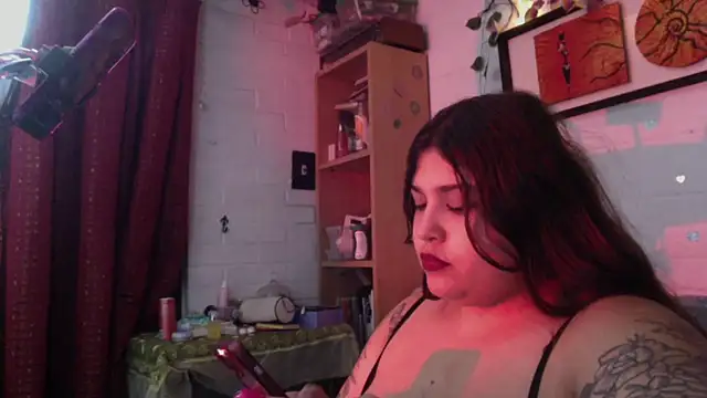 dreamgirl sweet online show from March 30, 2026, 2:13 am