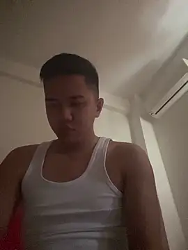 xgregor07 online show from December 18, 2025, 1:22 am