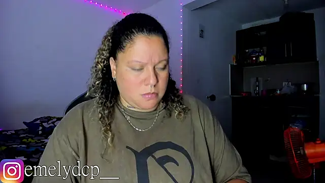 Snapshot of mariana_maze chatting on September 23, 2025, 5:14 am mariana maze online show from September 23, 2025, 5:14 am