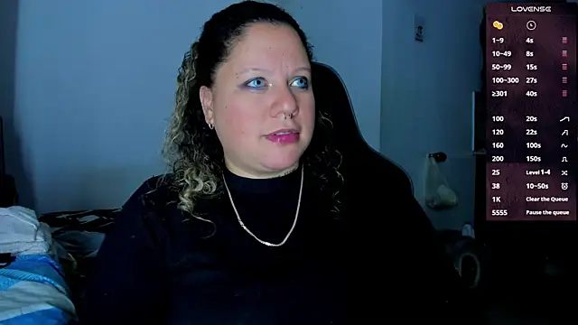 Snapshot of mariana_maze chatting on January 22, 2025, 2:59 am mariana maze online show from January 22, 2025, 2:59 am