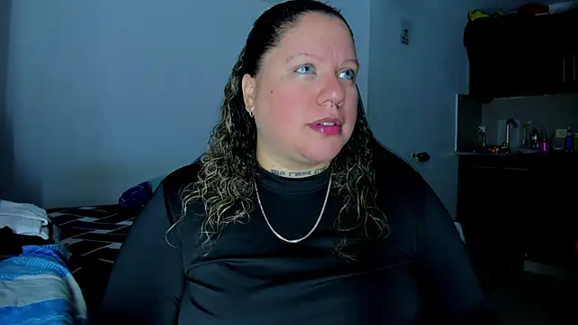 Snapshot of mariana_maze chatting on January 17, 2025, 11:07 pm mariana maze online show from January 17, 2025, 11:07 pm