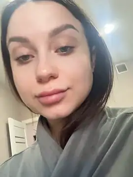 ellie ssexy online show from October 17, 2025, 4:16 am