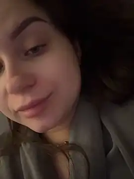 ellie ssexy online show from December 23, 2025, 5:18 am