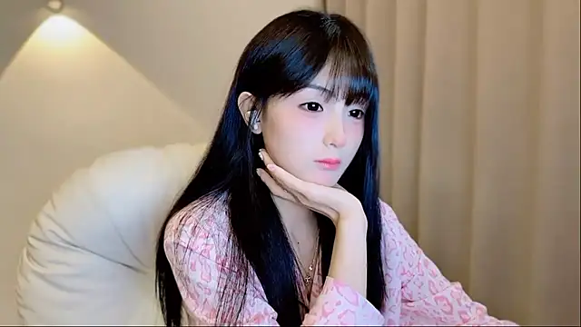 Snapshot of SHUIshui_ chatting on October 29, 2025, 2:16 pm SHUIshui  online show from October 29, 2025, 2:16 pm