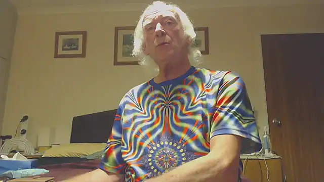 WaverlyKernow online show from January 17, 2025, 8:22 pm
