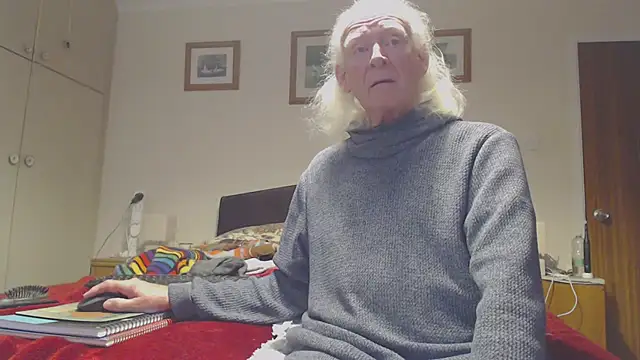 WaverlyKernow online show from November 26, 2025, 11:32 am