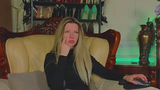 Real Tini online show from March 30, 2026, 6:26 am