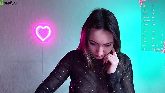 cute  angell online show from April 8, 2026, 1:34 pm