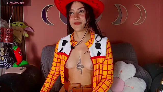 Snapshot of natashapridee_ chatting on November 1, 2025, 12:28 am natashapridee online show from November 1, 2025, 12:28 am