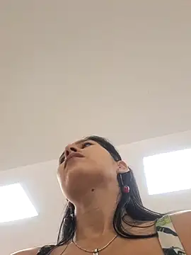 Erza-Scarlett online show from February 3, 2025, 9:50 pm