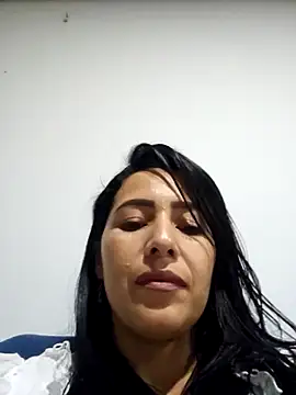 Erza-Scarlett online show from January 1, 2025, 6:15 am