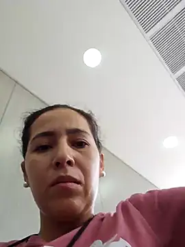 Erza-Scarlett online show from December 19, 2024, 3:52 pm