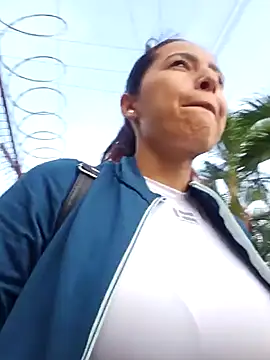 Erza-Scarlett online show from December 2, 2024, 9:45 pm