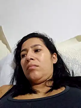 Erza-Scarlett online show from December 31, 2024, 2:40 am