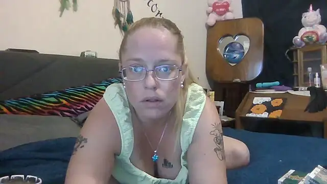 Toybox13 Pika online show from November 5, 2025, 5:27 pm