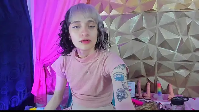 neeko princes online show from January 25, 2025, 12:16 pm