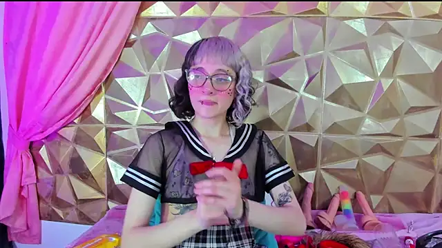 neeko princes online show from February 11, 2025, 3:18 pm