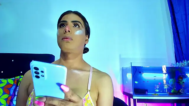 Aliice Doll online show from April 3, 2026, 9:54 pm