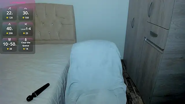 Snapshot of emily1_ chatting on October 28, 2025, 11:53 am emily1  online show from October 28, 2025, 11:53 am