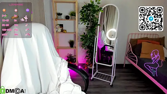 Aly Alyc online show from March 30, 2026, 12:01 am