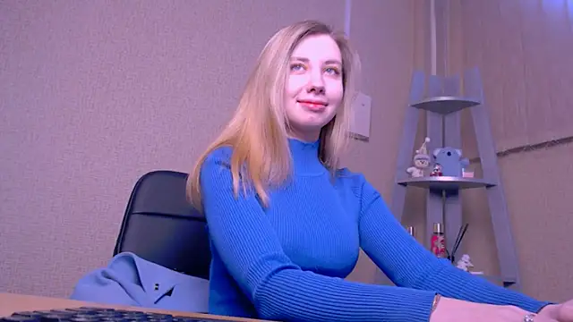 AliceFire  online show from March 3, 2025, 7:13 am
