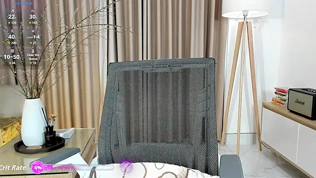  Joliie  online show from February 10, 2026, 12:20 am