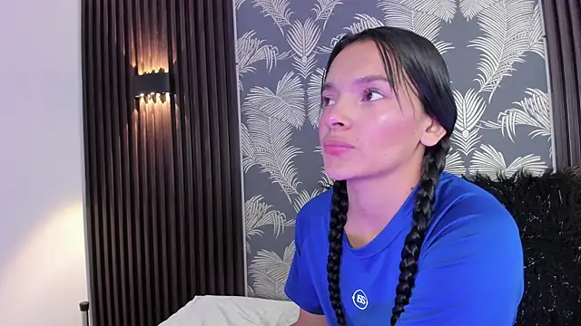 Snapshot of _shantal_smith chatting on June 25, 2026, 1:47 am shantal smith online show from June 25, 2026, 1:47 am