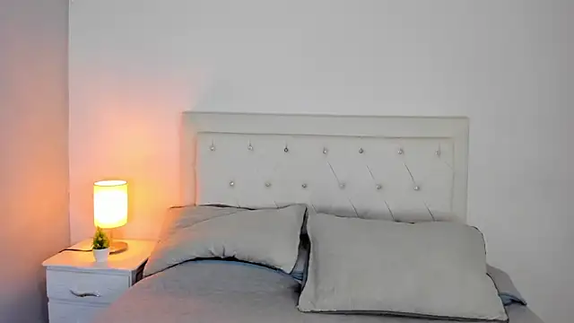 Snapshot of MELISSA_ALVAREZ chatting on September 22, 2025, 9:15 am MELISSA ALVAREZ online show from September 22, 2025, 9:15 am